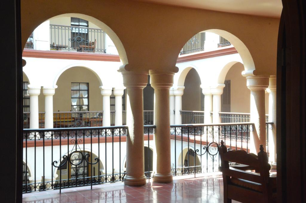 Hotel Los Monteros Ciudad Victoria Extérieur photo